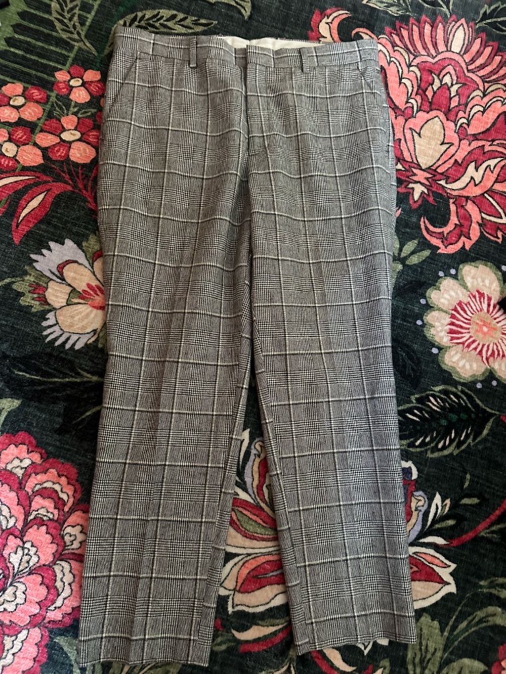 Express Extra Slim Plaid Dress Pants 34x30 Gray Black Check 🔲